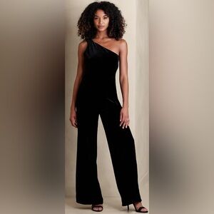 Banana Republic one shoulder Maxi velvet black jumpsuit- size XL